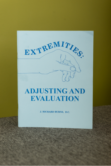 Extremities: Adjusting & Evaluation - Book
